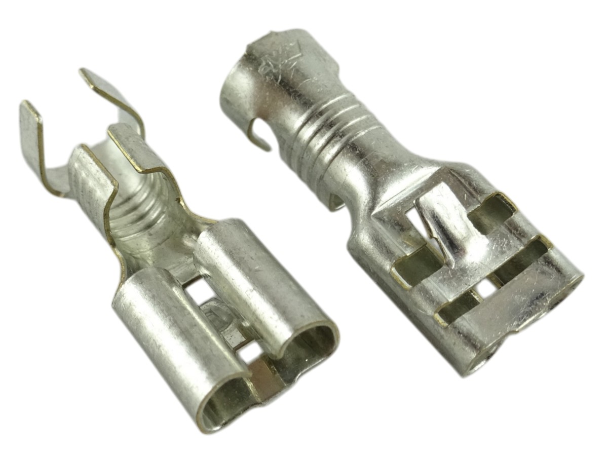 końcówka-żeńska-6,3-mm-płaska-nieizolowana-na-przewód-4-6-mm2.jpg