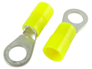 Końcówka oczkowa izolowana / konektor oczkowy M6 4-6 mm²