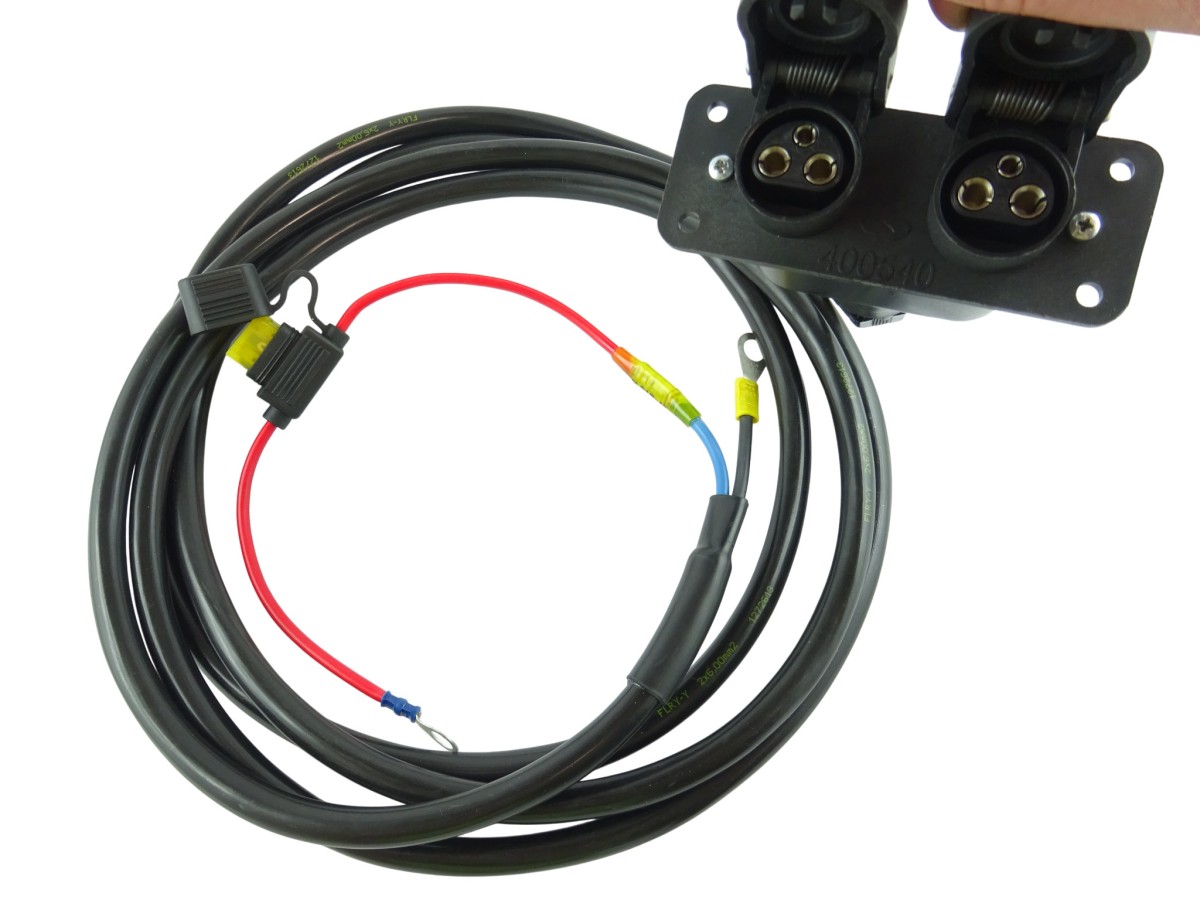 kabel-zasilajacy-3m-2x6mm2-podwojne-gniazdo-3-pin.jpg