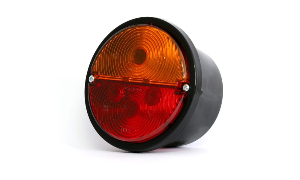 lampa zespolona na tył ciągnika