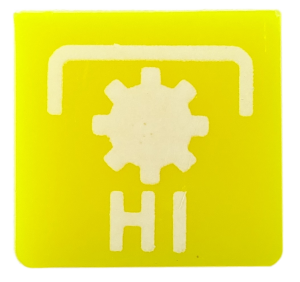 Wysokie obroty wałka odbioru mocy - płytka podświetlana, żółta