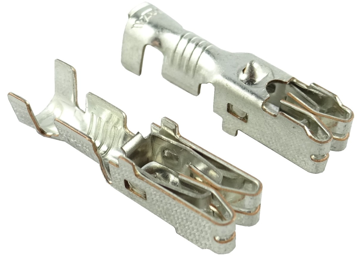 191871 Złączka żeńska 2,5-4mm2 do skrzynki bezpiecznikowej.jpg